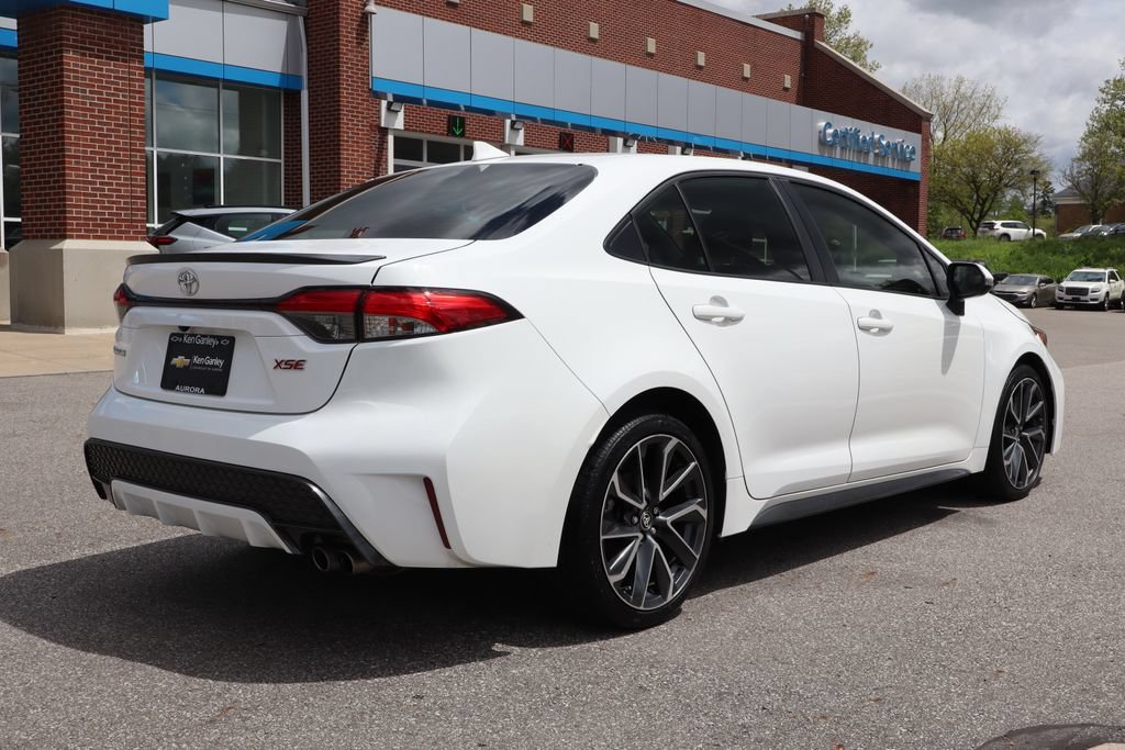 Used 2021 Toyota Corolla XSE FWD image 32