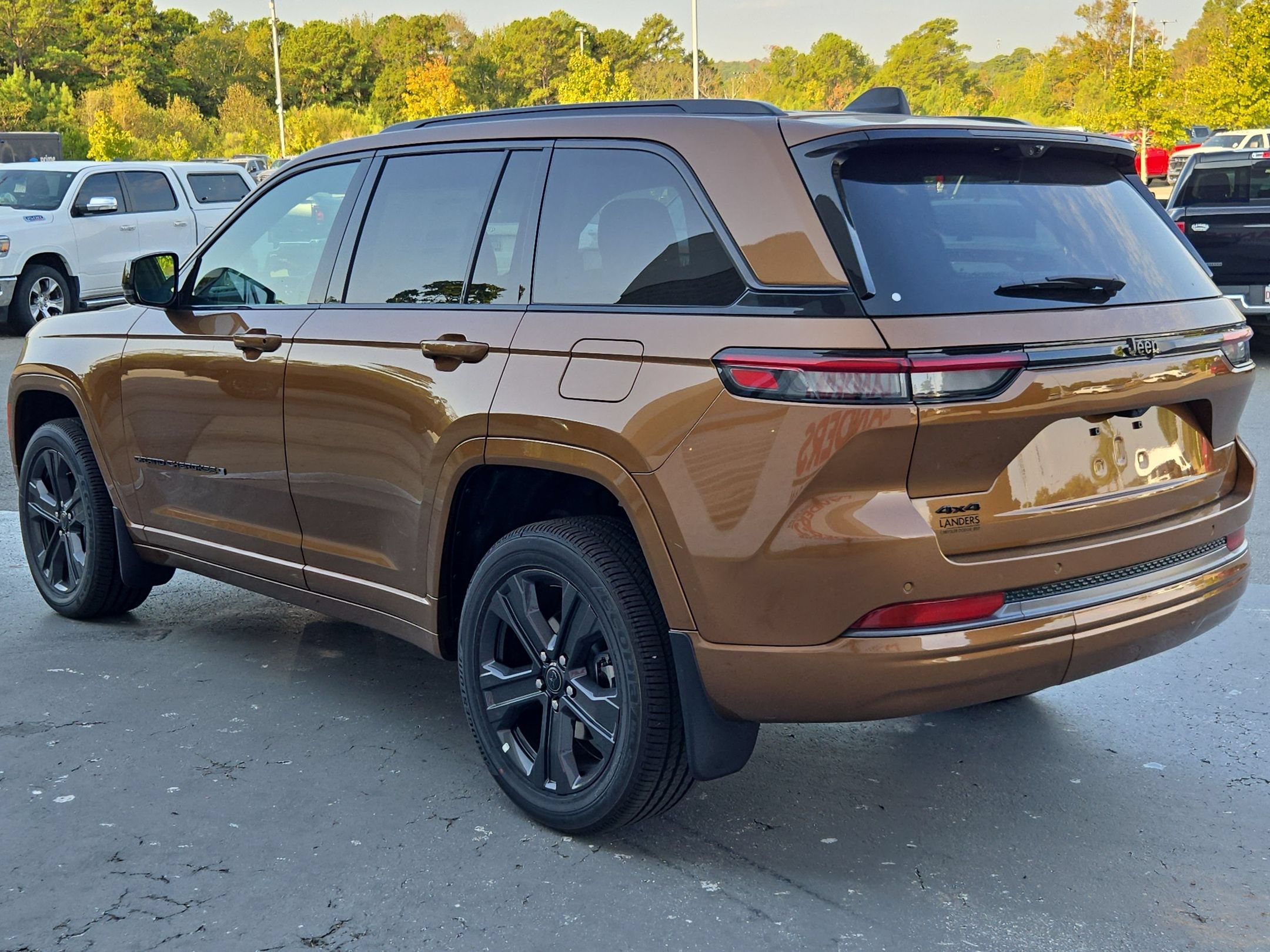 New 2027 Jeep Grand Cherokee Limited AWD/4WD image 5