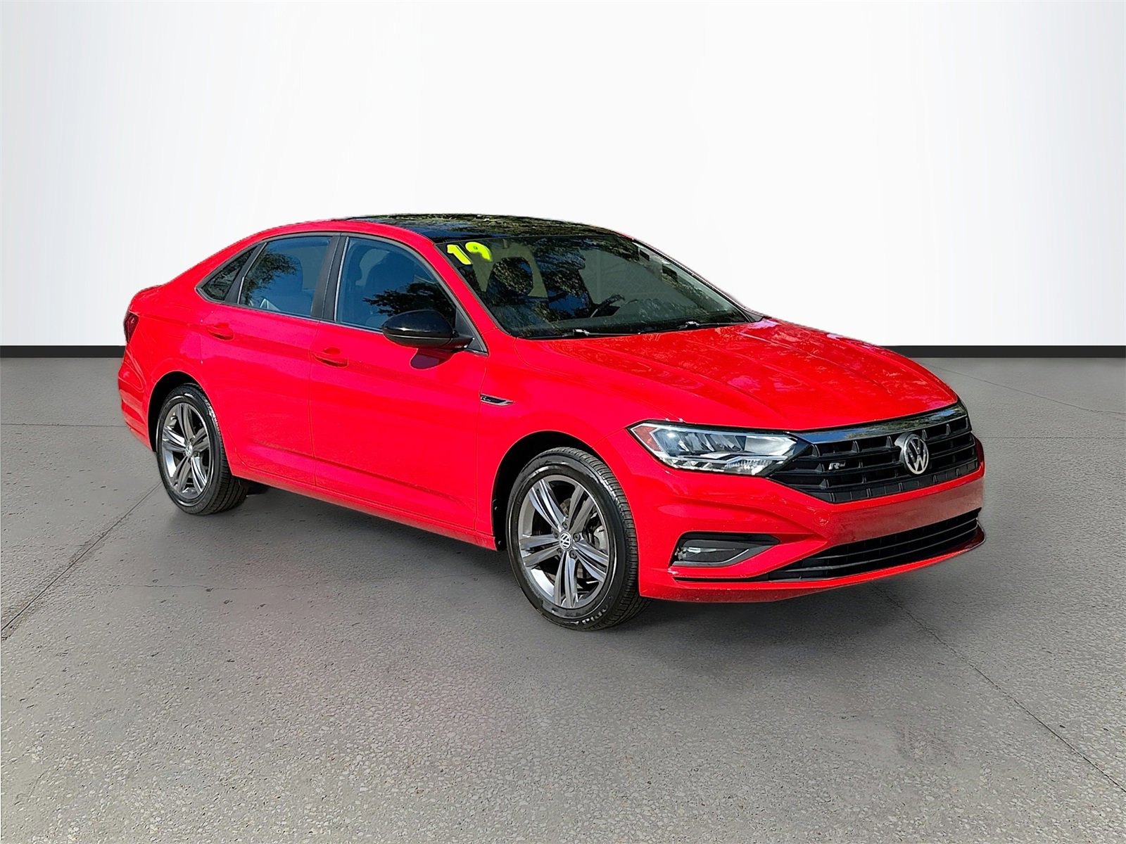 Used 2019 Volkswagen Jetta R-Line image 1