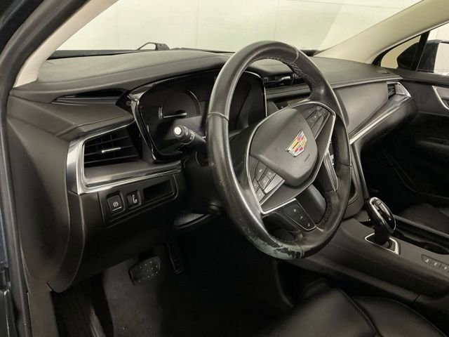 Used 2019 Cadillac XT5 Premium Luxury w/ Driver Assist Package AWD/4WD image 17