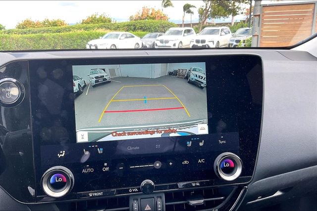 Used 2025 Lexus NX 350h AWD w/ Premium Package image 20