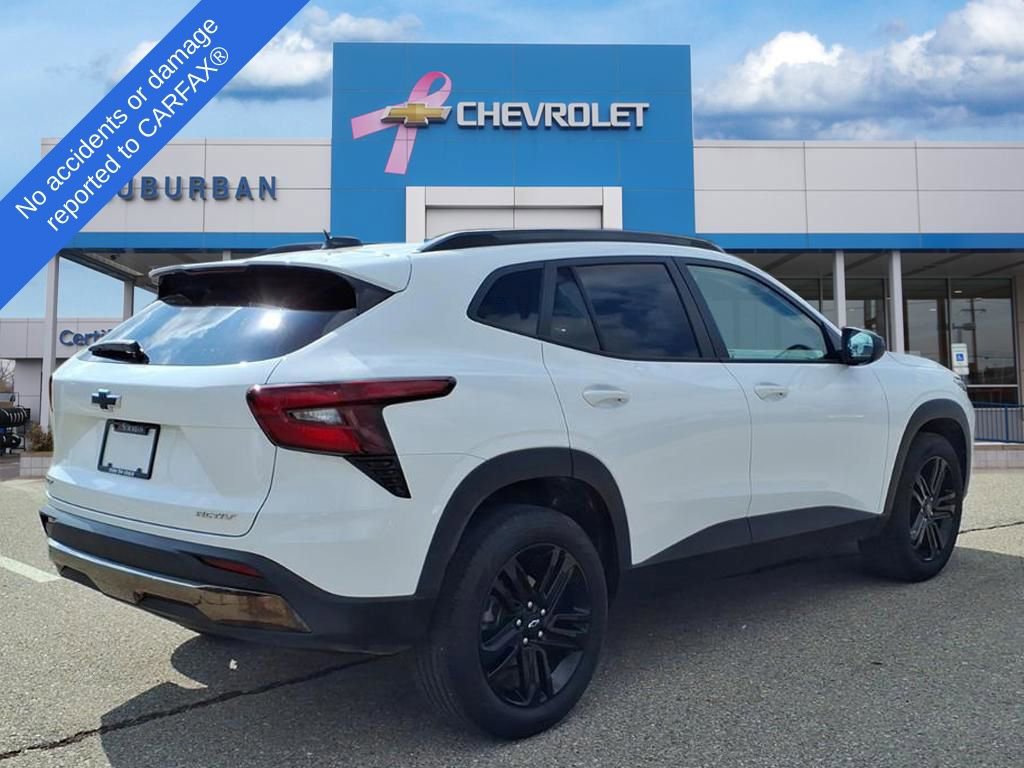 Used 2025 Chevrolet Trax ACTIV w/ Sunroof Package image 5