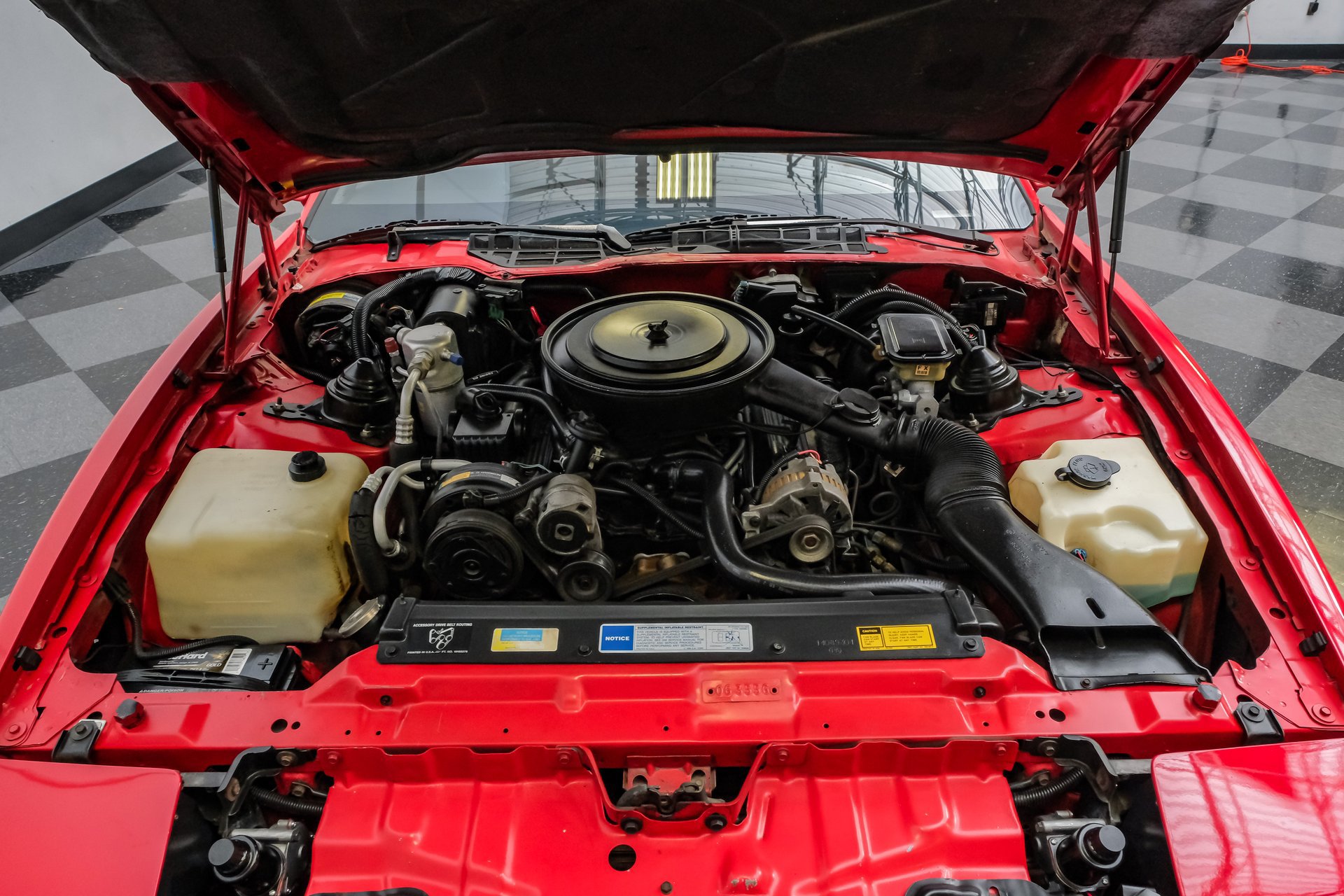 Used 1992 Pontiac Firebird Coupe RWD image 38