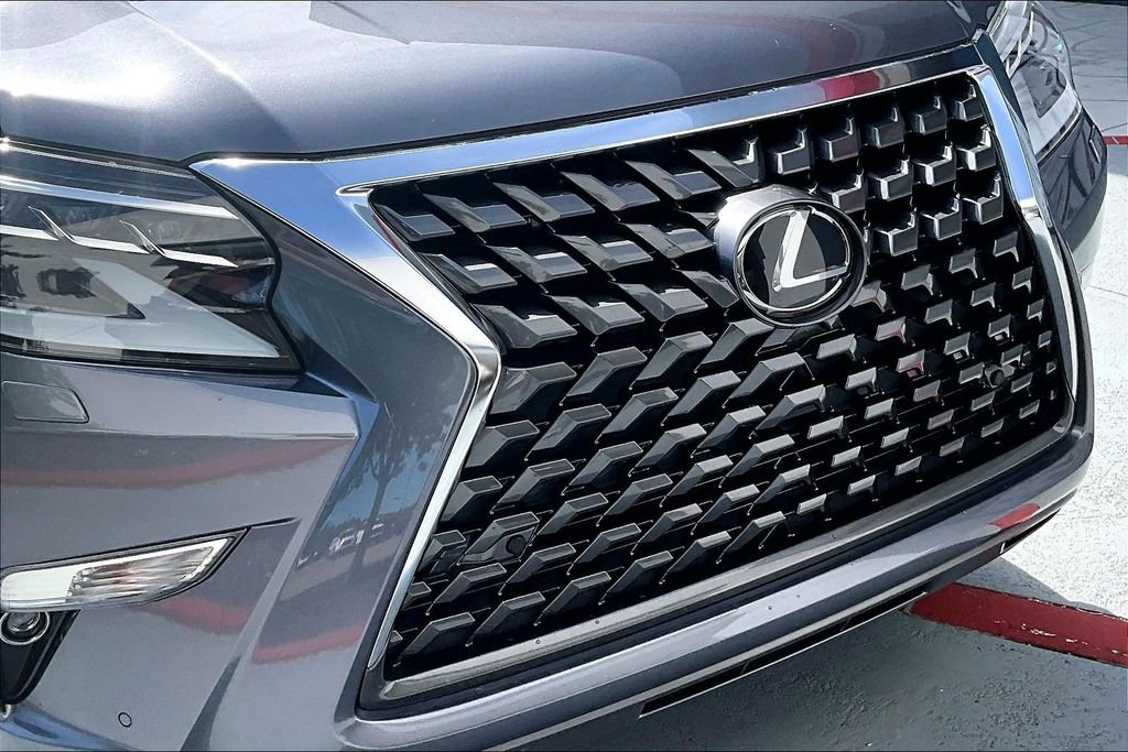Used 2021 Lexus GX 460 Premium w/ Premium Package AWD/4WD image 32