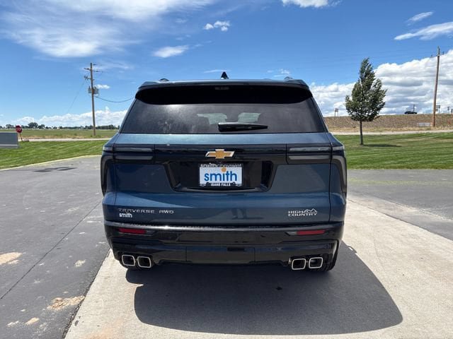 New 2026 Chevrolet Traverse High Country w/ LPO, Floor Liner Package AWD/4WD image 4