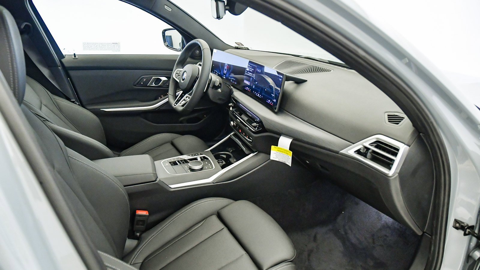 New 2026 BMW 330i Sedan w/ M Sport Package image 16