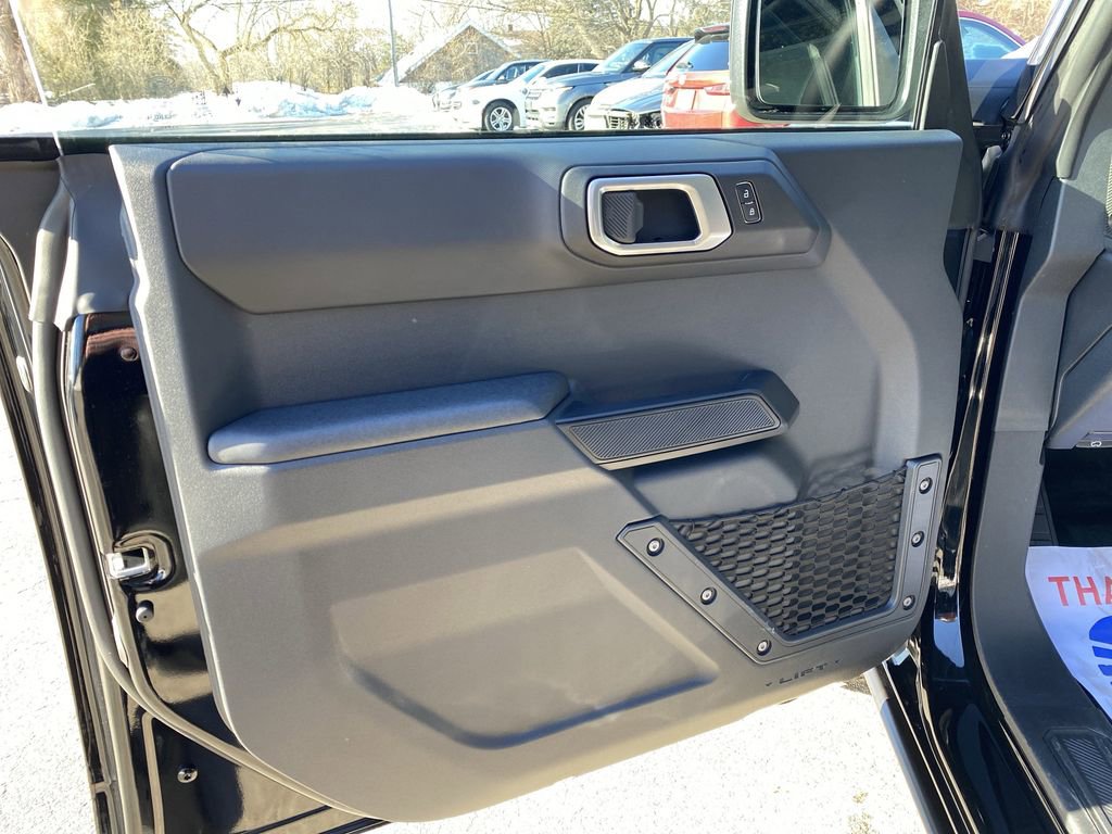 New 2025 Ford Bronco Big Bend w/ Black Diamond Package image 39