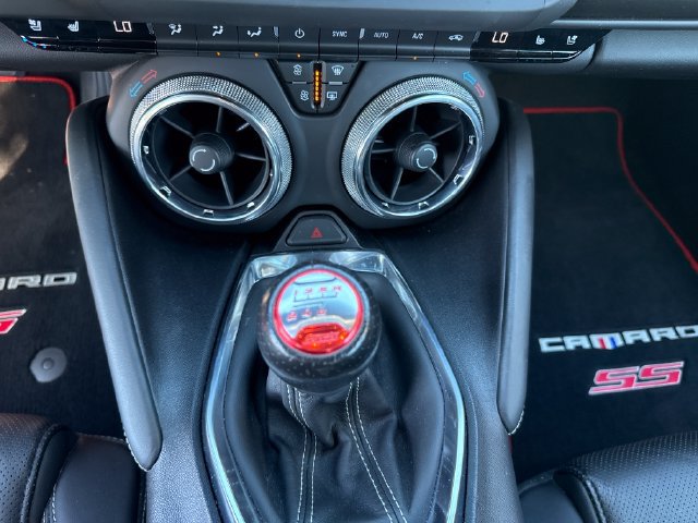 Used 2019 Chevrolet Camaro SS RWD image 19