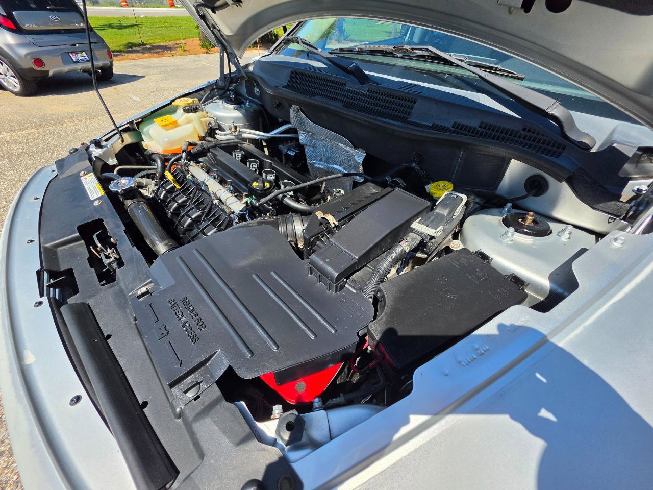 Used 2008 Dodge Caliber SXT FWD image 22