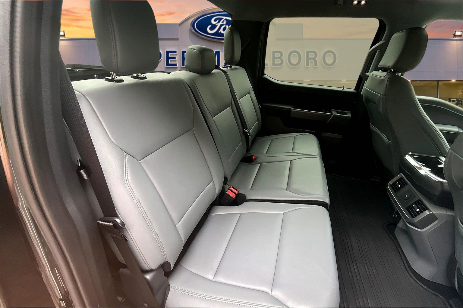 New 2025 Ford F150 Lightning Flash AWD/4WD image 9