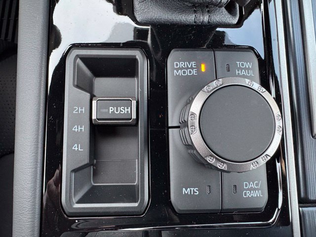 New 2026 Toyota Tundra Platinum w/ TRD Off-Road Package AWD/4WD image 34
