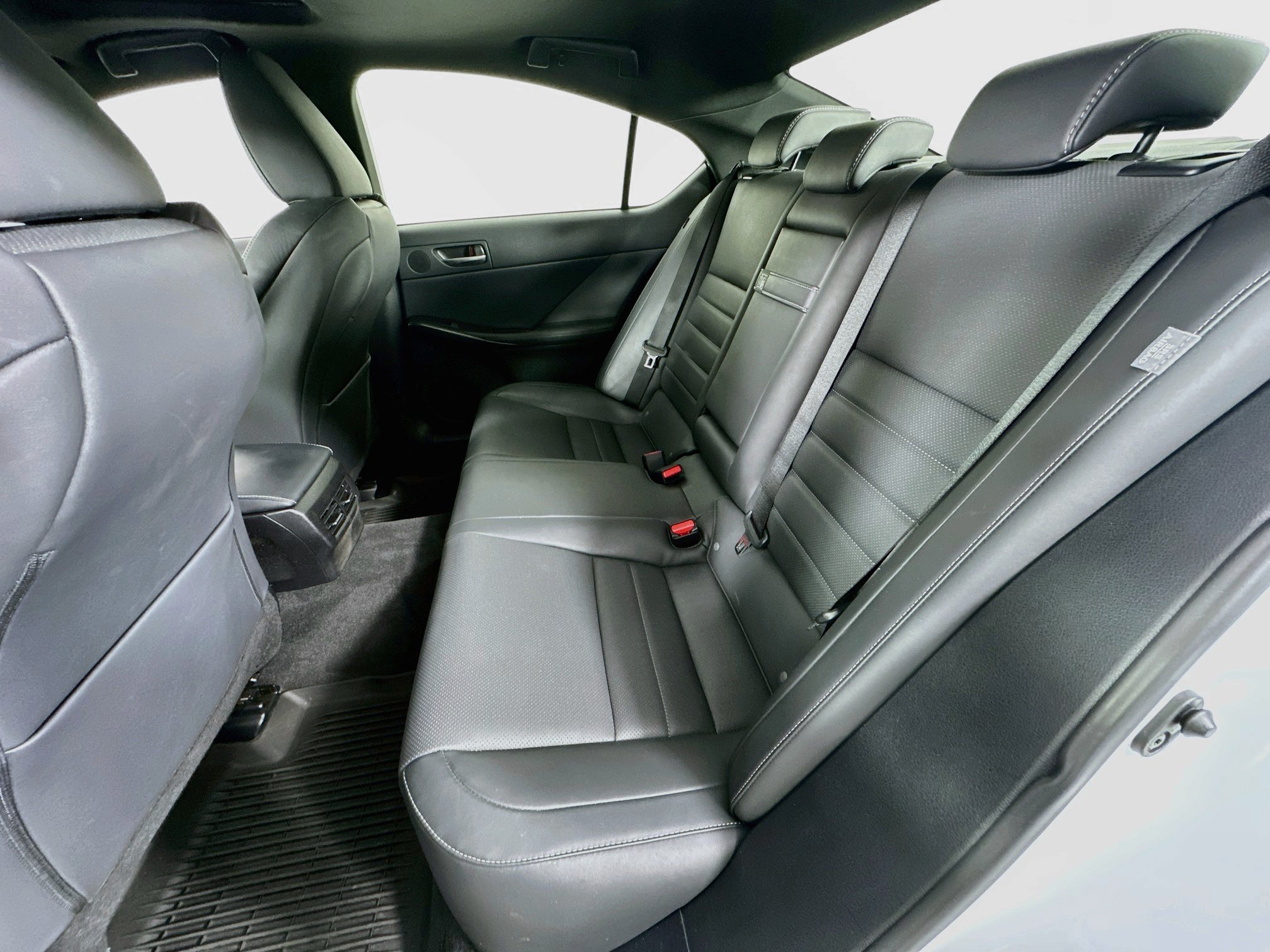 Used 2022 Lexus IS 350 F Sport RWD image 25