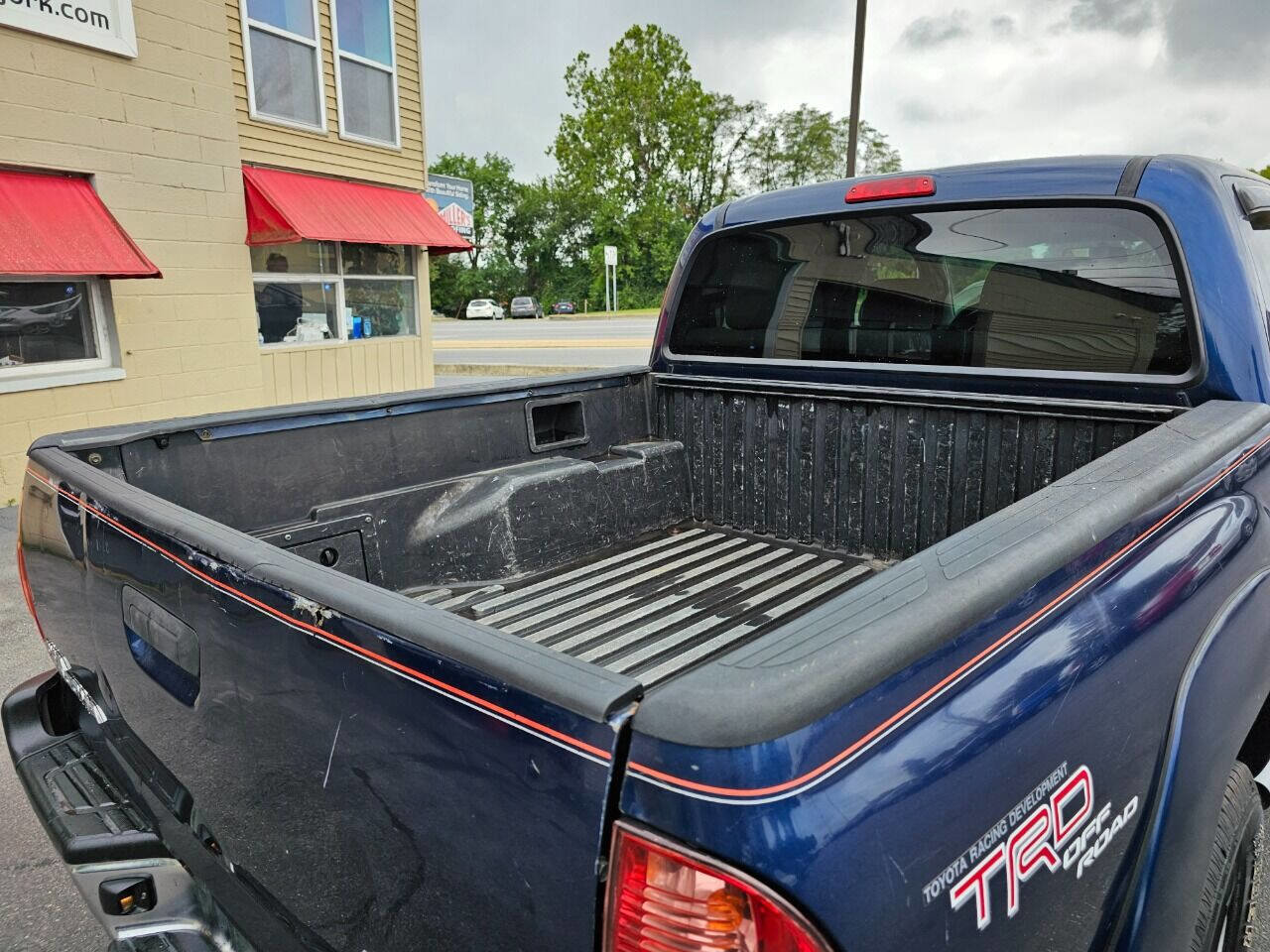 Used 2007 Toyota Tacoma PreRunner RWD image 32