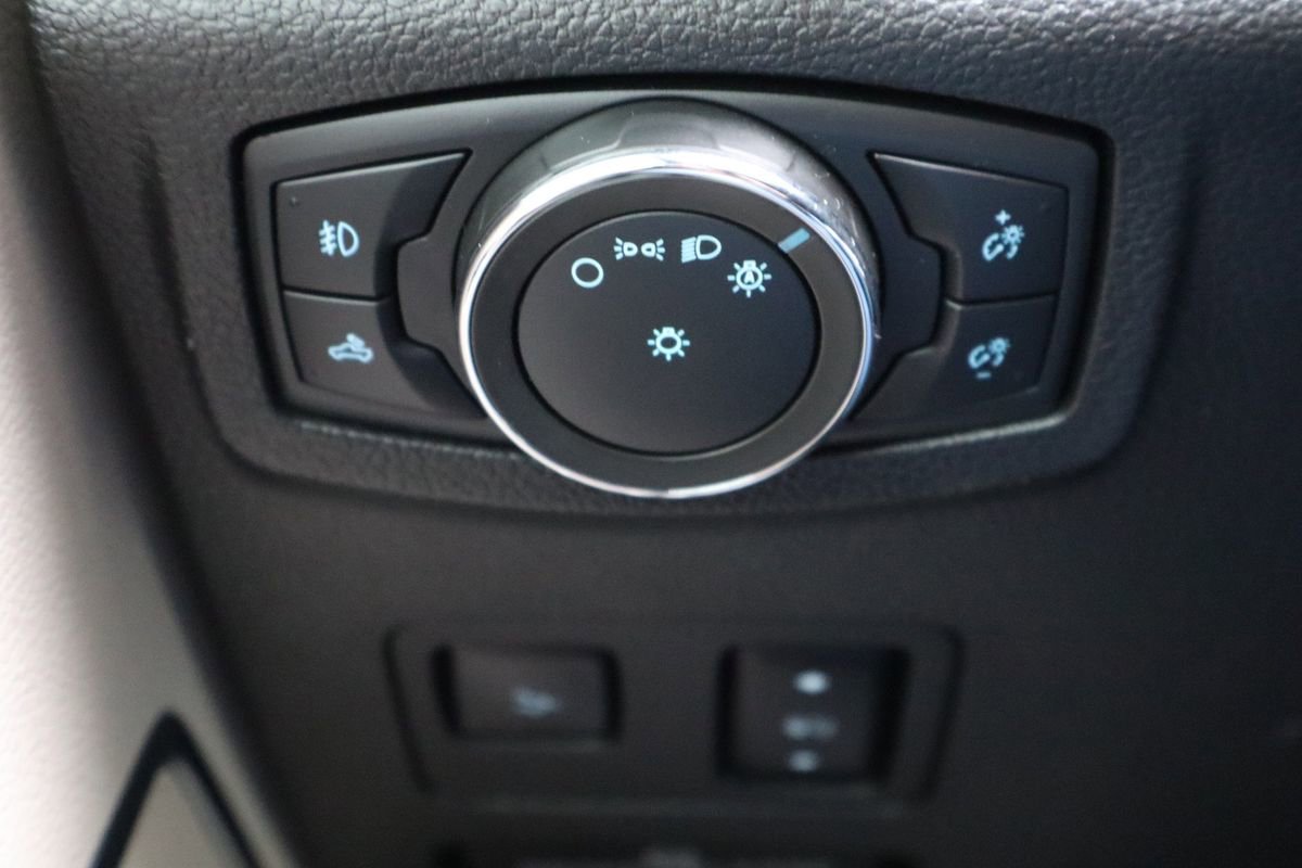 Used 2020 Ford F250 Limited w/ FX4 Off-Road Package image 30