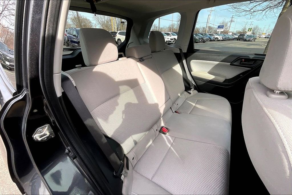 Used 2017 Subaru Forester 2.5i Premium image 30