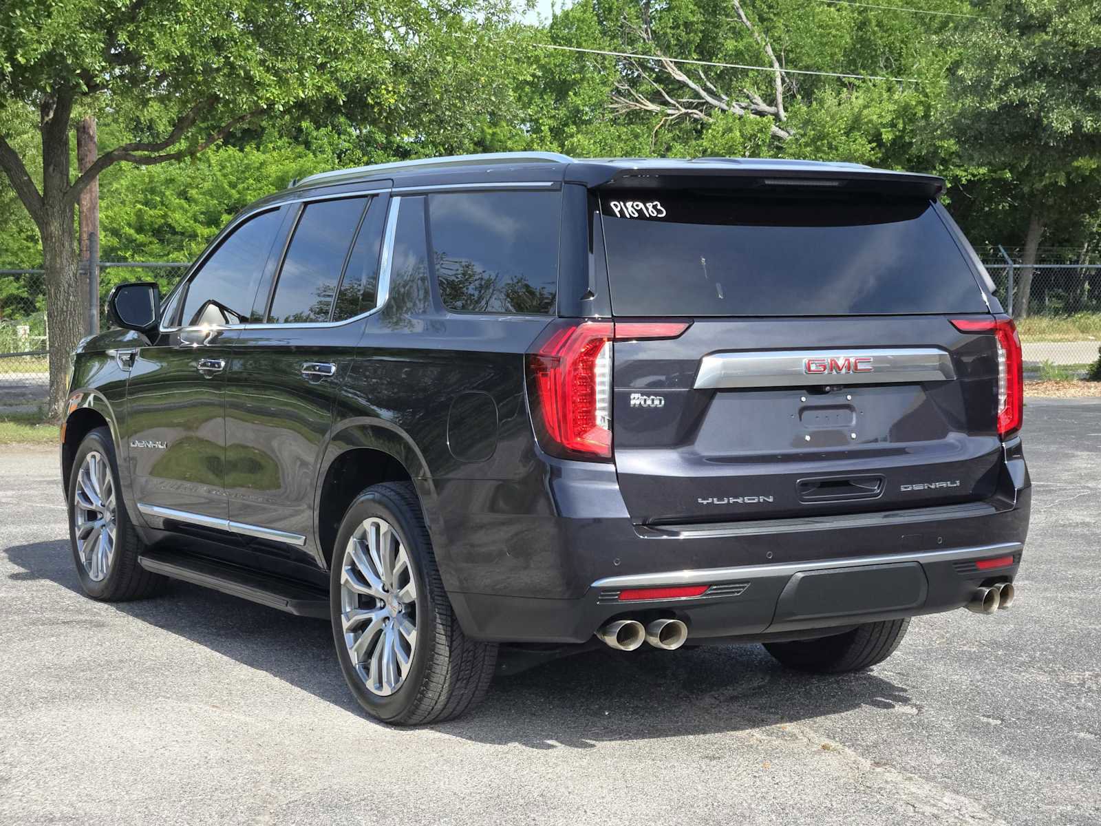 Certified 2024 GMC Yukon Denali w/ Advanced Technology Package AWD/4WD image 5