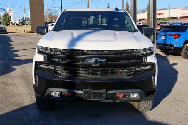 Used 2019 Chevrolet Silverado 1500 LT Trail Boss image 2