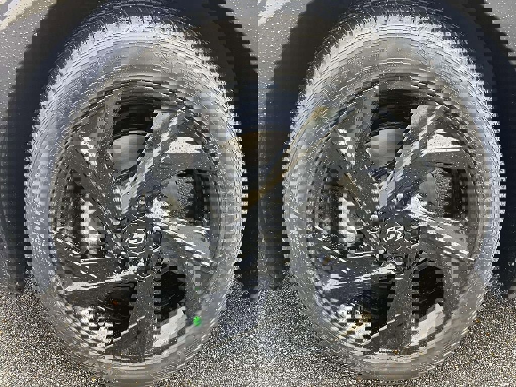 New 2026 Hyundai Elantra Sport image 5