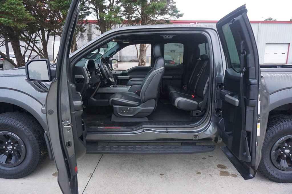 Used 2018 Ford F150 Raptor w/ Equipment Group 802A Luxury AWD/4WD image 16