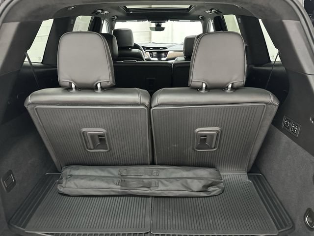 Certified 2025 Cadillac XT6 Sport w/ Platinum Package AWD/4WD image 17