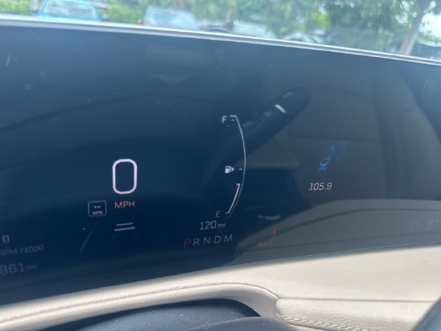 Certified 2024 Cadillac XT4 Premium Luxury FWD image 18