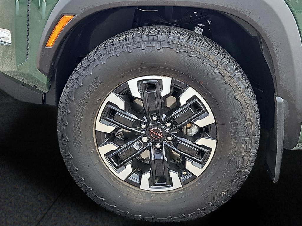 Used 2023 Nissan Frontier PRO-4X w/ Pro Convenience Package image 8