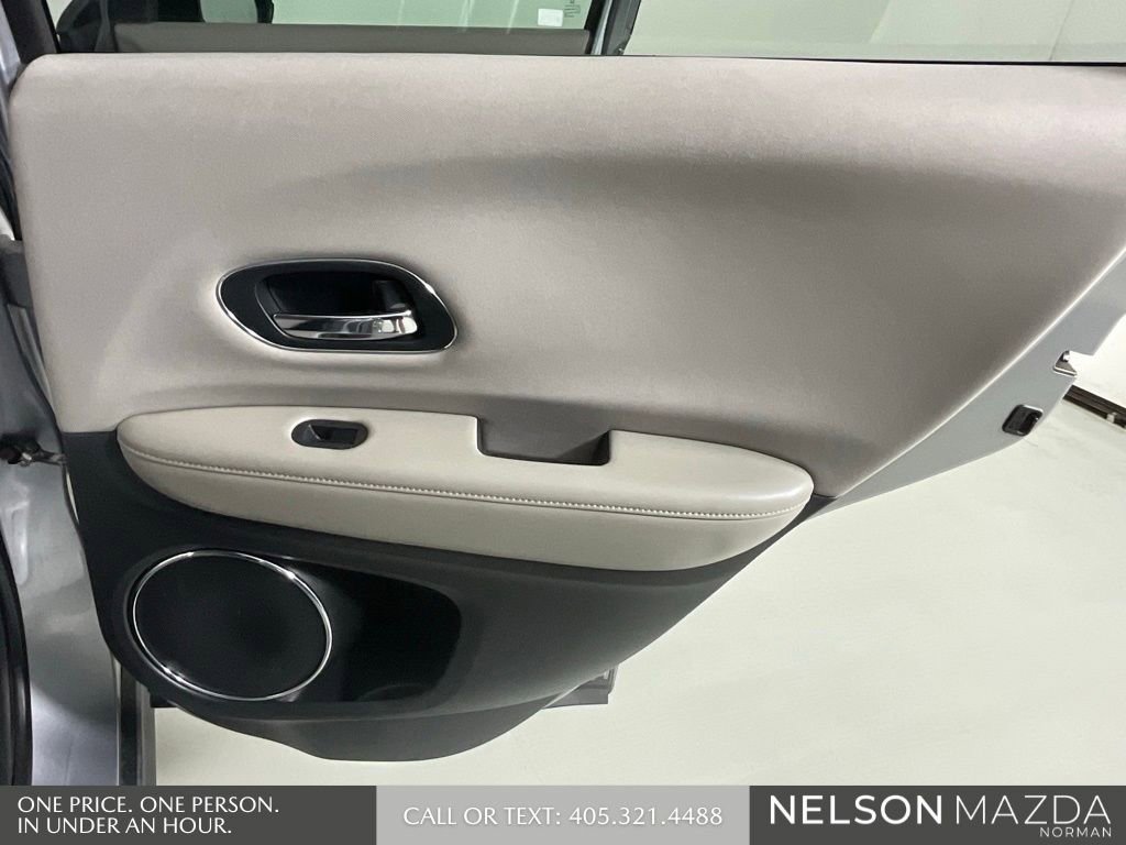 Used 2017 Honda HR-V EX image 23