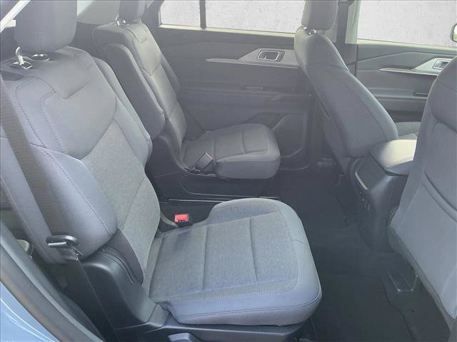 New 2026 Ford Explorer Active RWD image 24