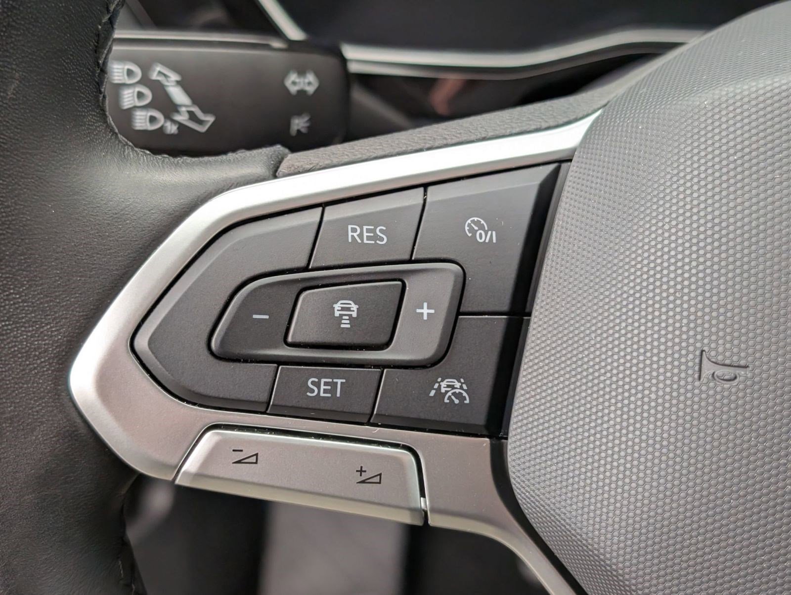 Used 2024 Volkswagen Jetta S image 17