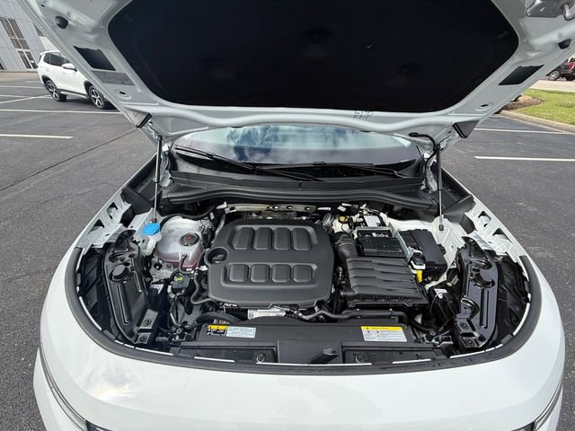 Used 2025 Volkswagen Tiguan SE w/ Panoramic Sunroof Package image 26