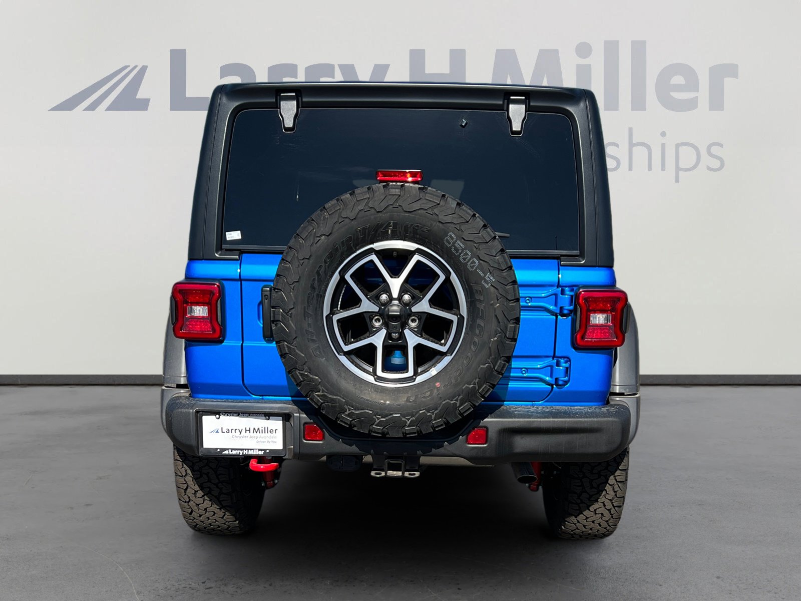 New 2025 Jeep Wrangler Unlimited Rubicon w/ Steel Bumper Group image 4