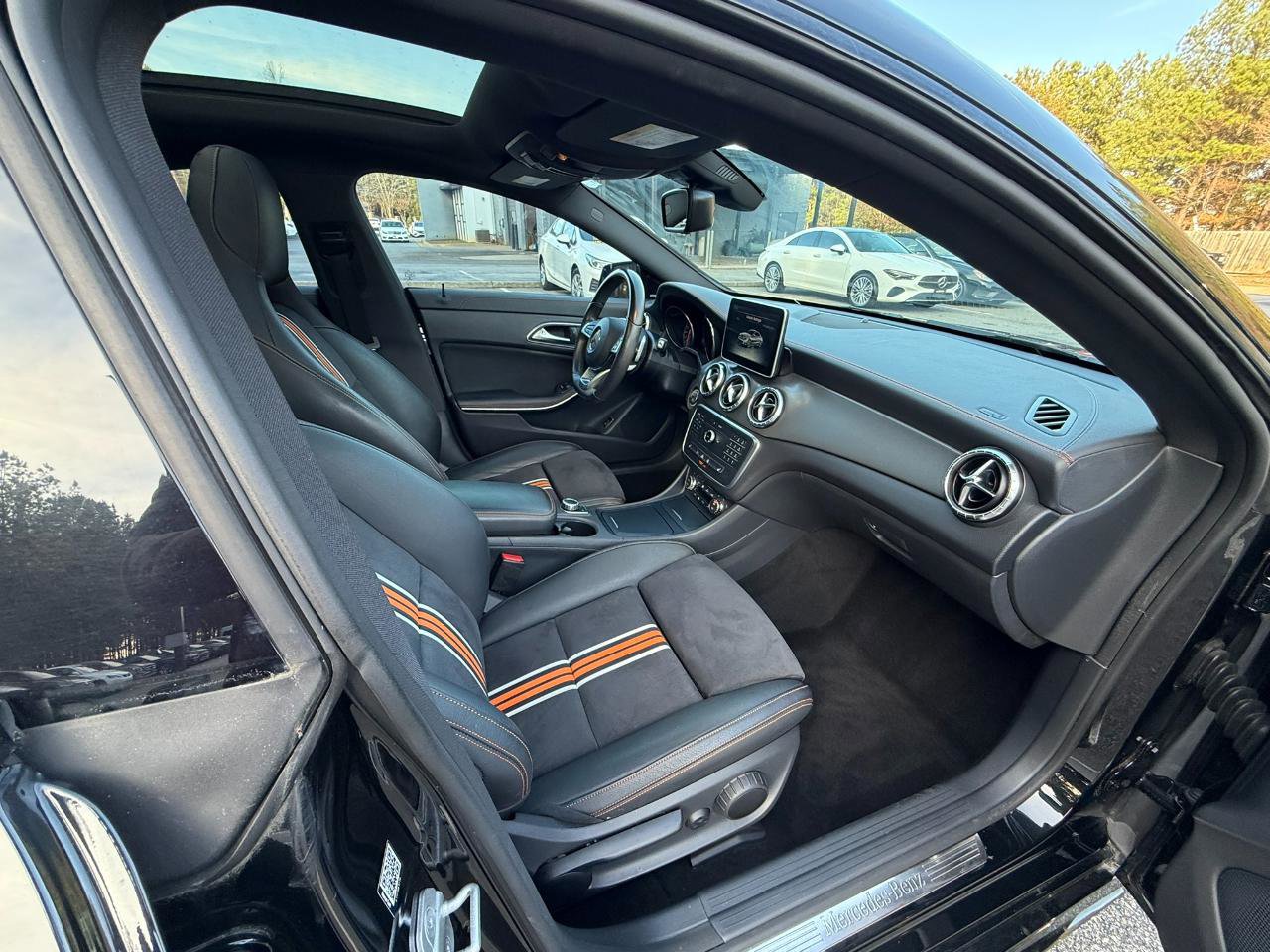 Used 2016 Mercedes-Benz CLA 250 image 14