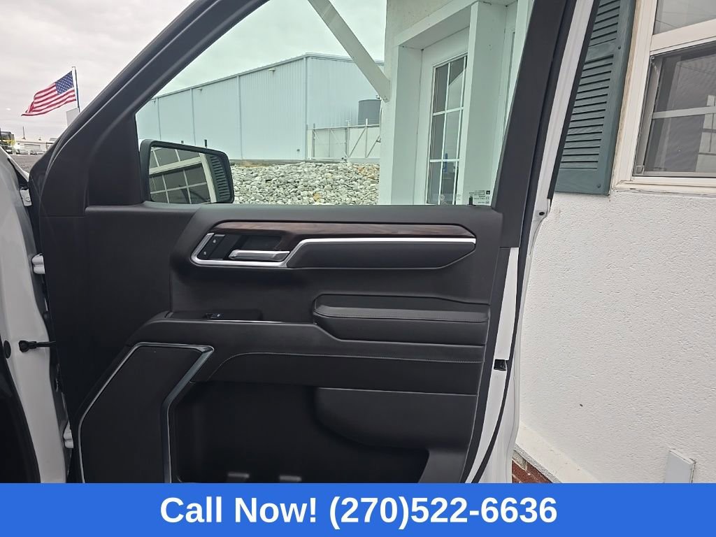Used 2025 GMC Sierra 1500 SLT AWD/4WD image 24