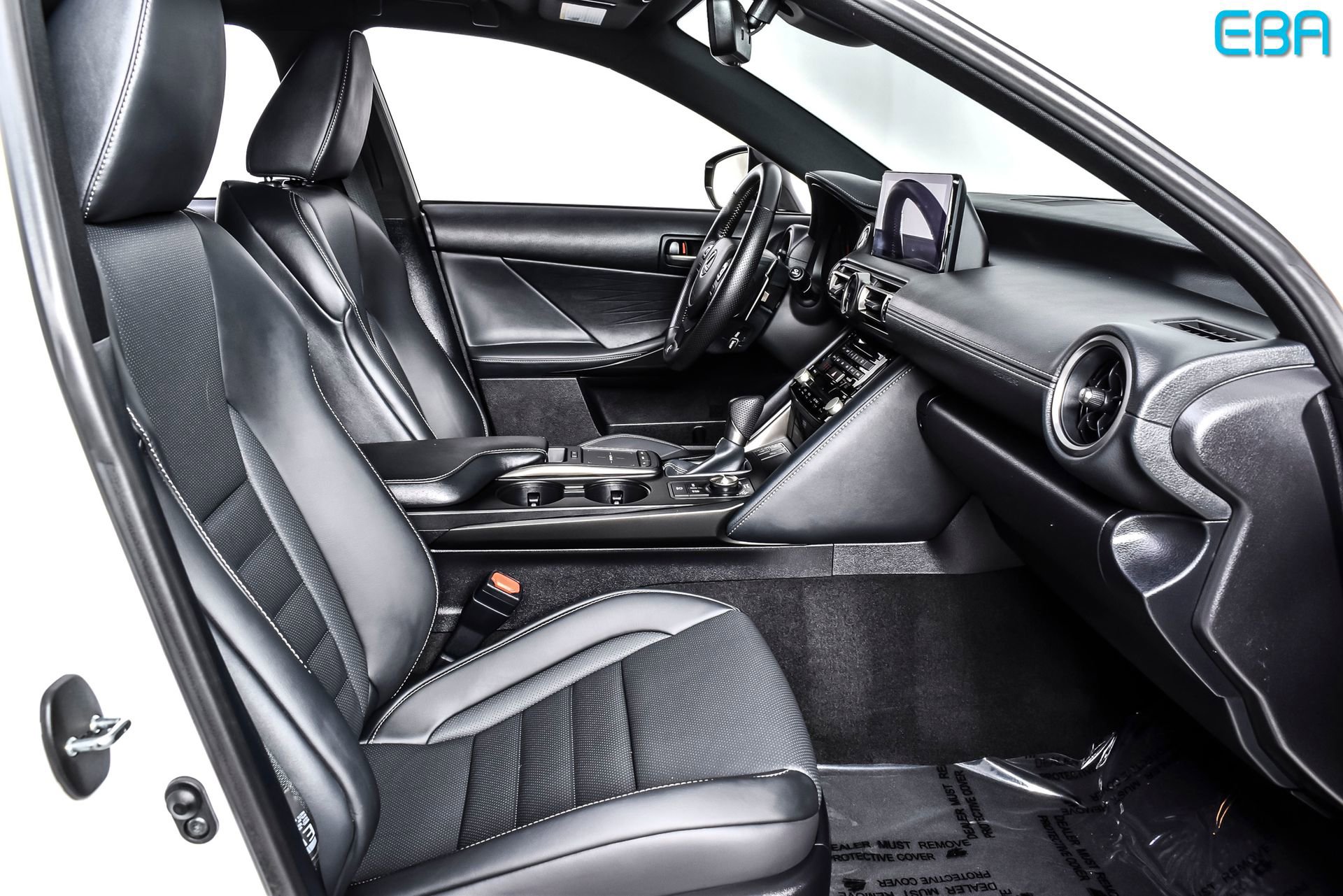 Used 2022 Lexus IS 500 image 25