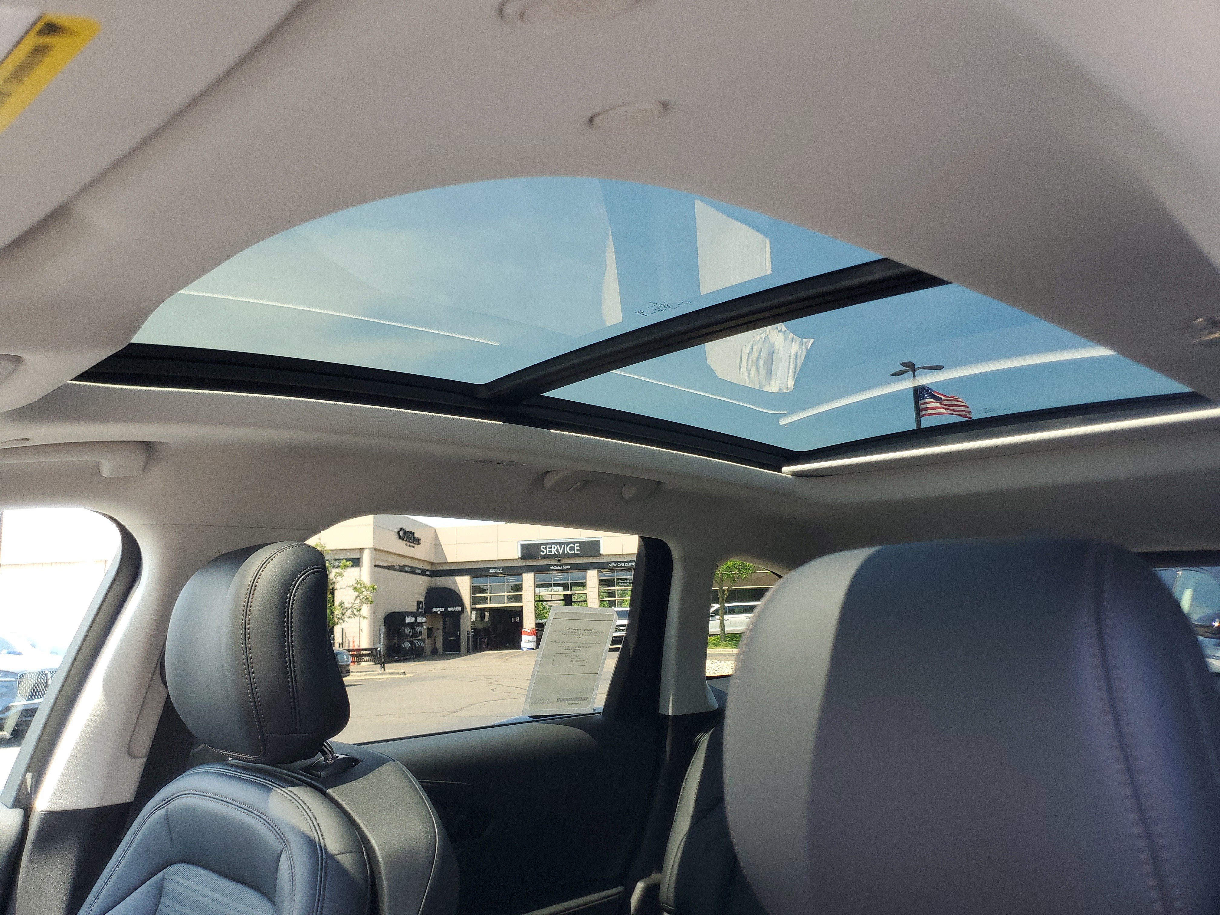 New 2026 Lincoln Nautilus Reserve AWD/4WD image 10