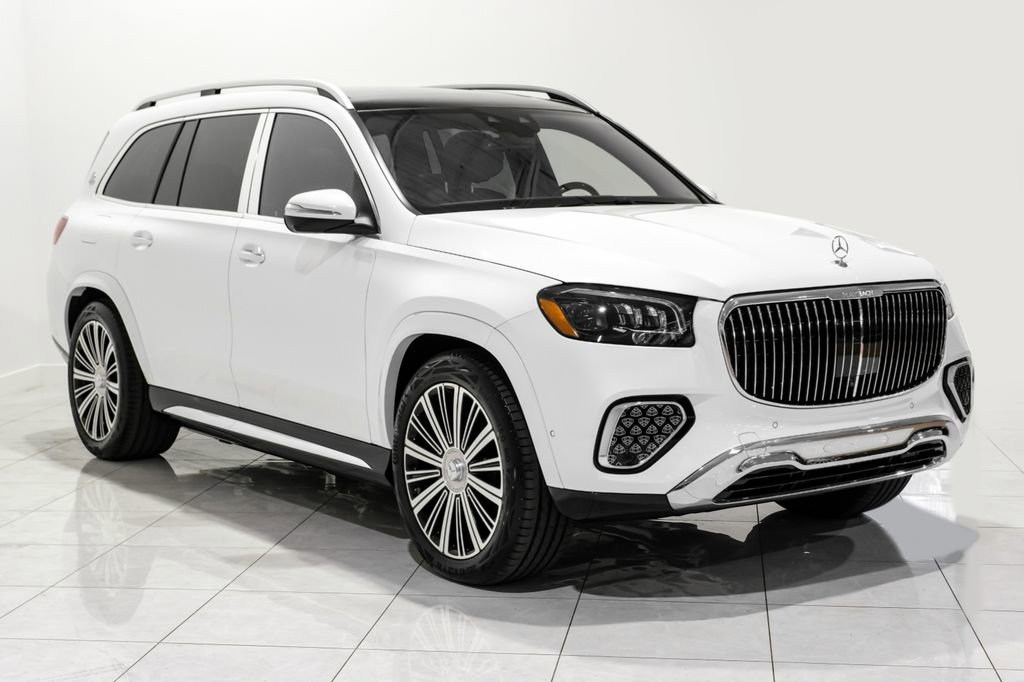 Used 2026 Mercedes-Benz Maybach GLS 600 4MATIC image 3