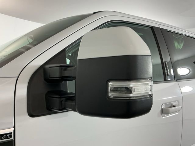 Used 2021 Ford F350 Lariat w/ FX4 Off-Road Package image 9