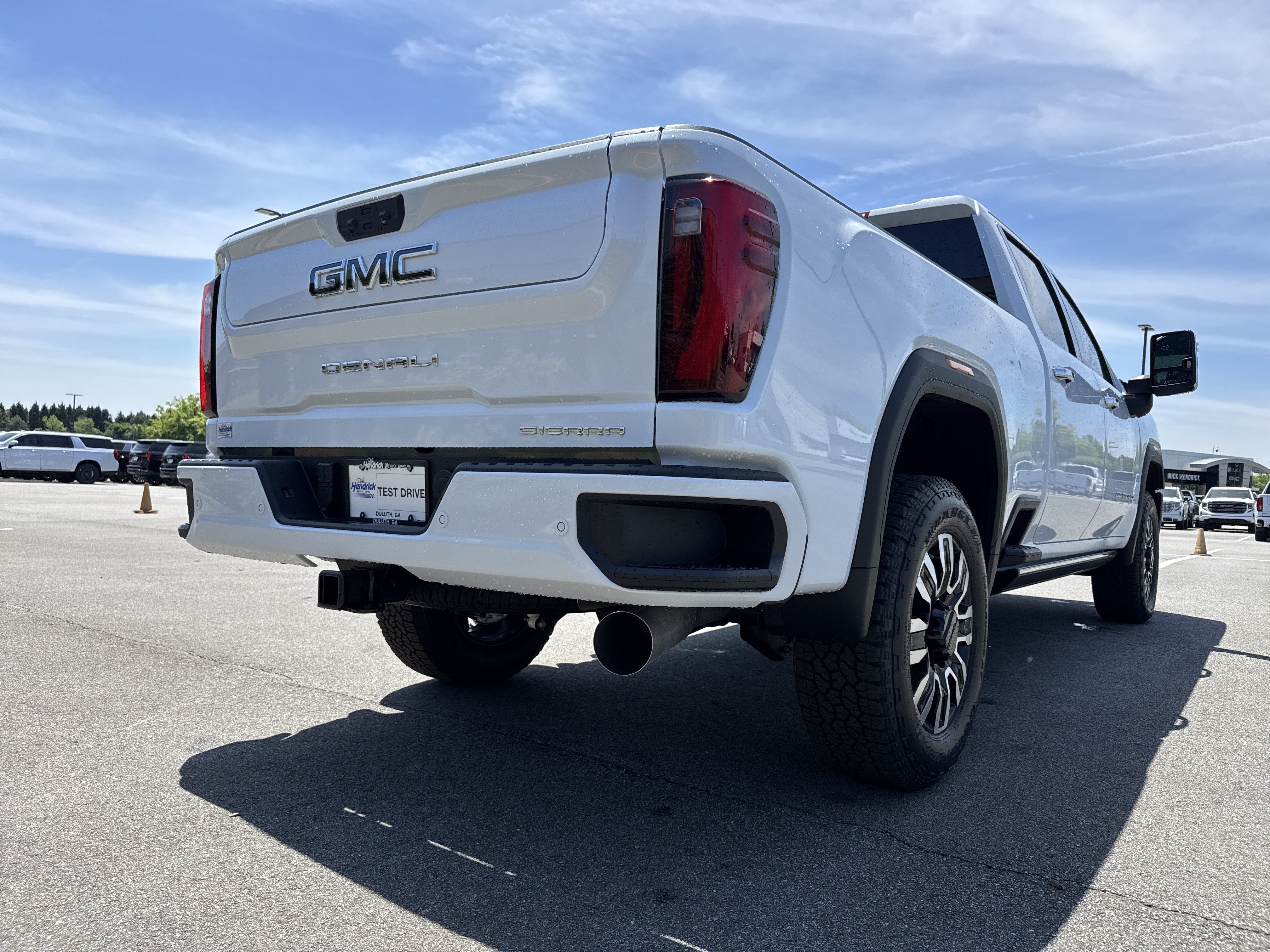 New 2026 GMC Sierra 2500 Denali Ultimate AWD/4WD image 10