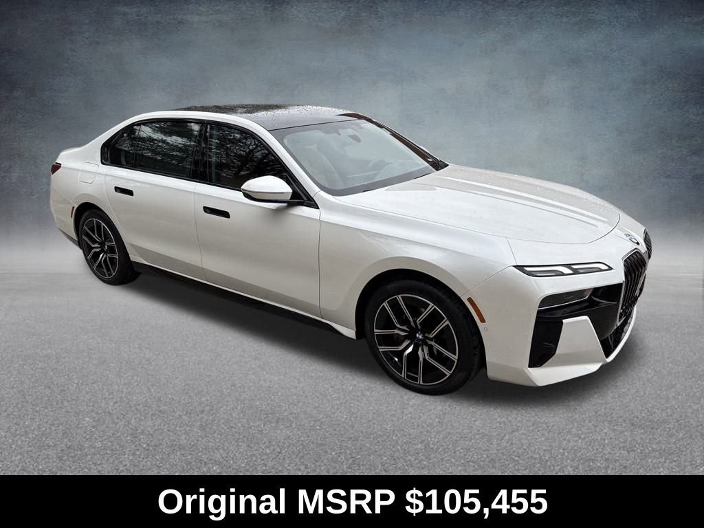 Used 2025 BMW 740i xDrive AWD/4WD image 9