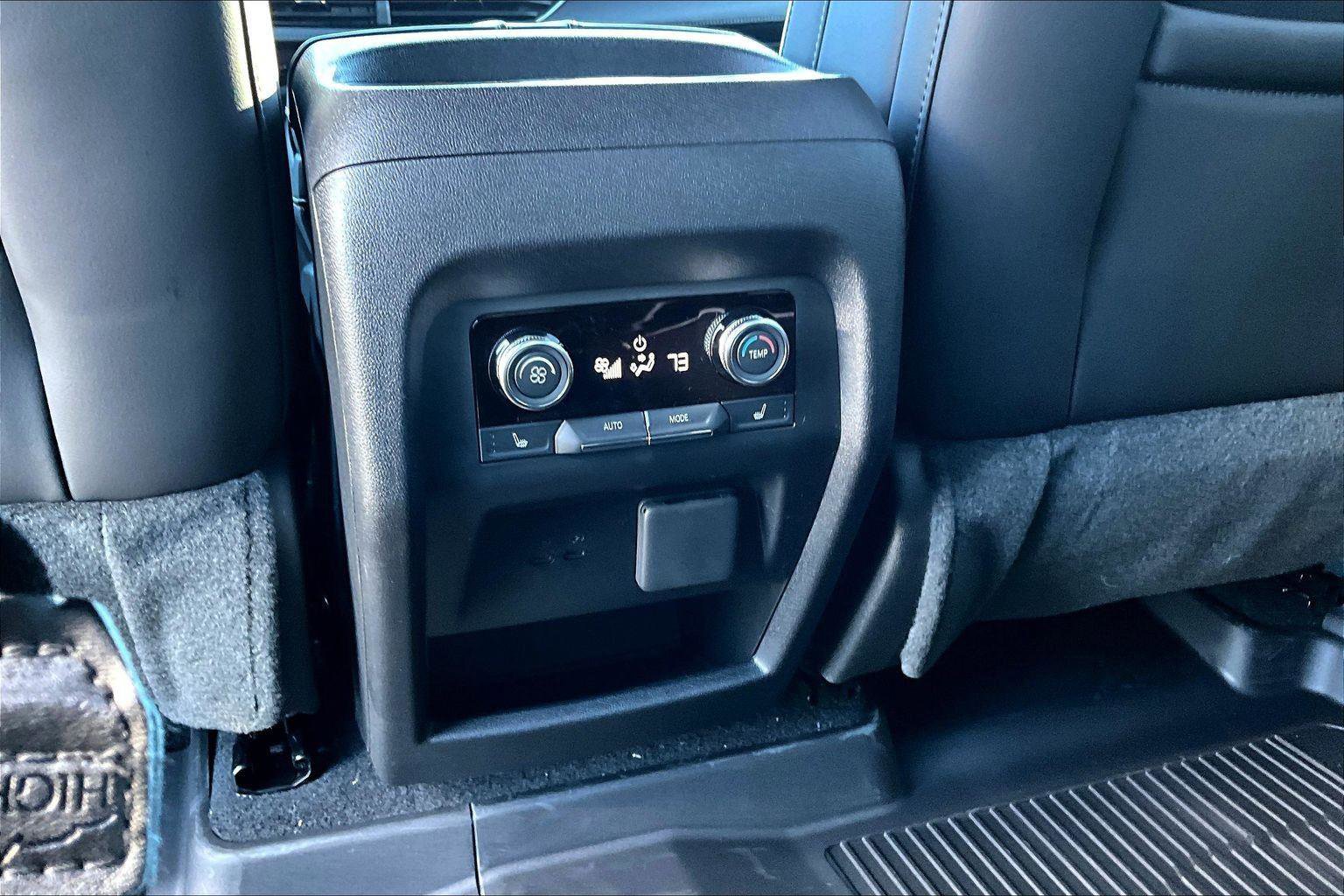 New 2026 Buick Enclave Avenir w/ Super Cruise Package image 15