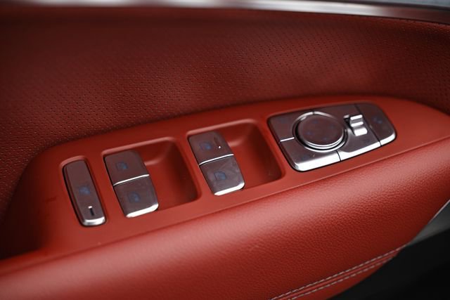 New 2025 Genesis G70 2.5T w/ Sport Prestige Package image 21