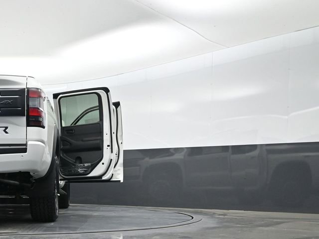 Used 2026 Nissan Frontier PRO-4X w/ Tow Package AWD/4WD image 54