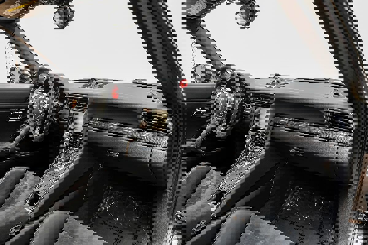 Used 2014 Porsche 911 GT3 w/ Sound Package Plus image 10