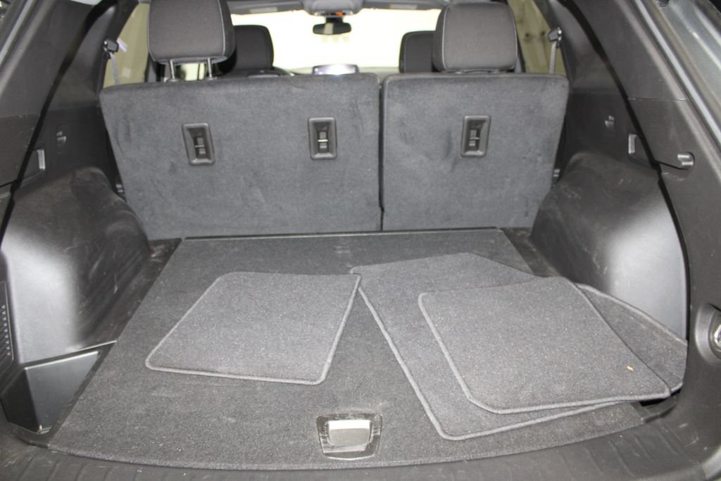 Used 2024 Chevrolet Blazer LT w/ Convenience Package FWD image 26