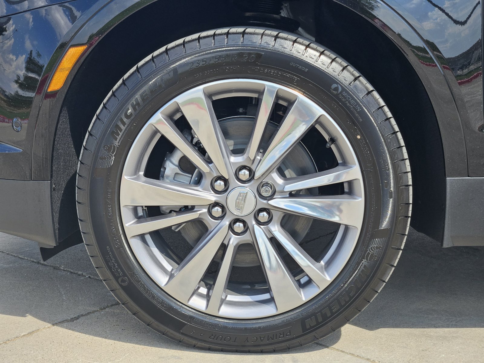 New 2026 Cadillac XT5 Premium Luxury w/ Driver Assist Package FWD image 12