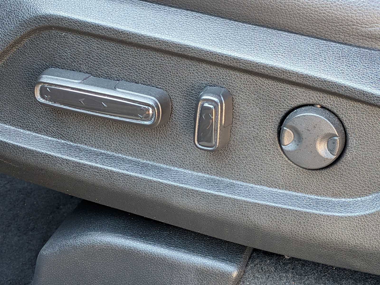 Used 2023 Honda Pilot Elite image 15