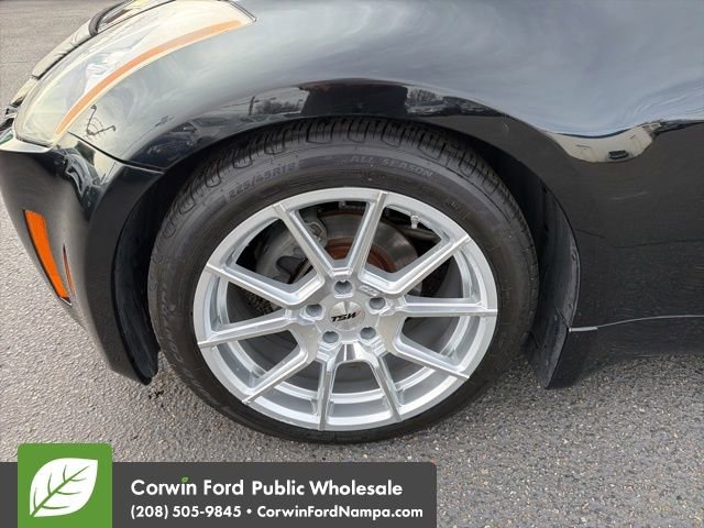 Used 2005 Nissan 350Z Touring image 9