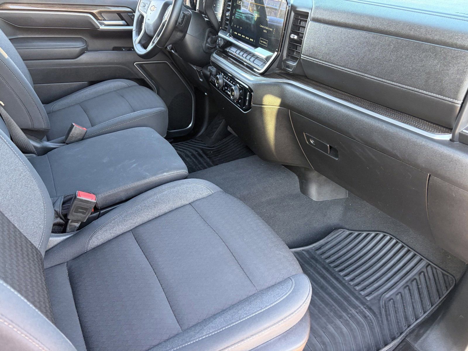 Certified 2025 Chevrolet Silverado 2500 LT w/ Convenience Package AWD/4WD image 13