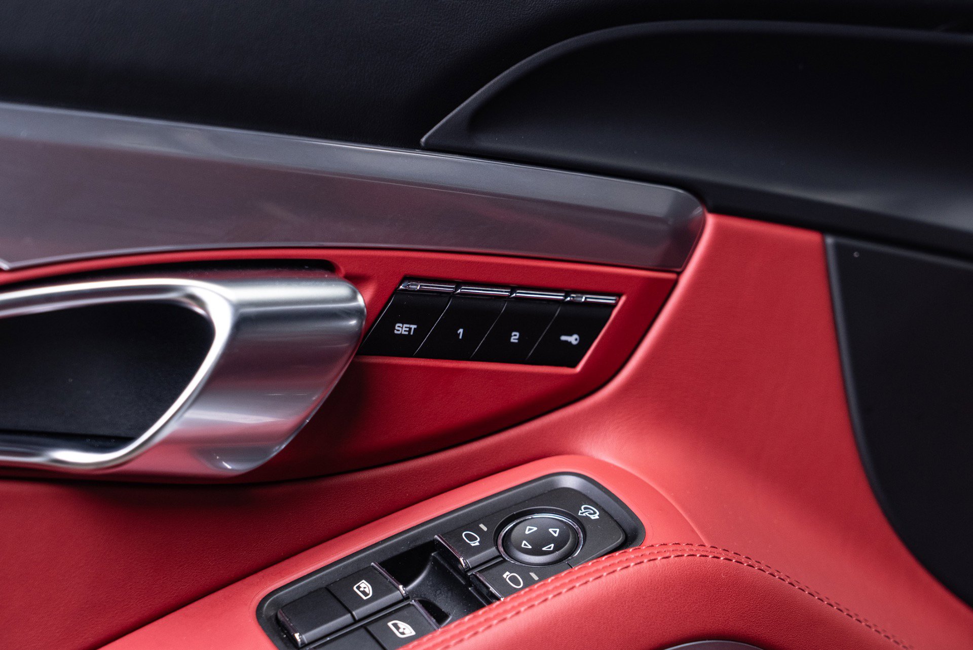 Used 2024 Porsche 718 Cayman S image 47