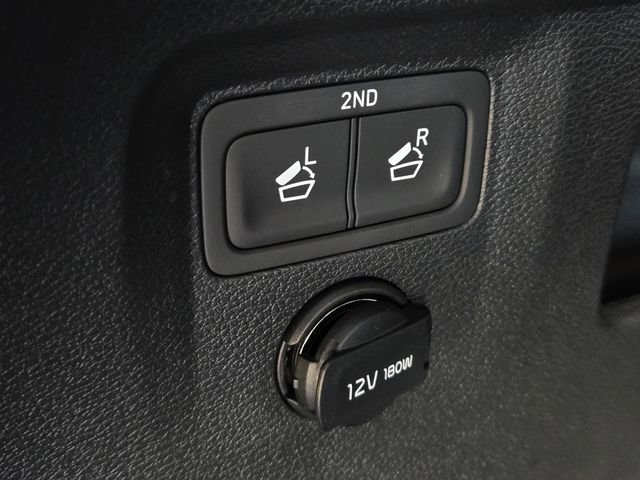 Certified 2025 Kia Telluride S image 12